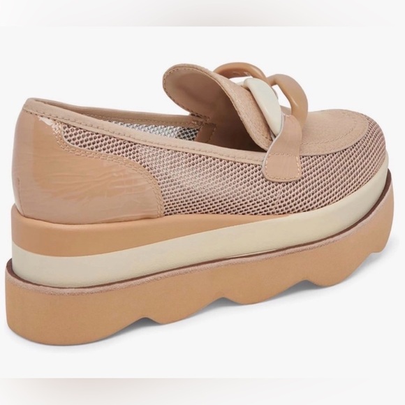 NWT Dolce Vita Women’s Jaksen Platform Loafers In Almond Size 7.5 - Picture 2 of 7